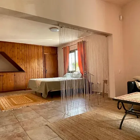 Πανσιόν Casa Cocolores *